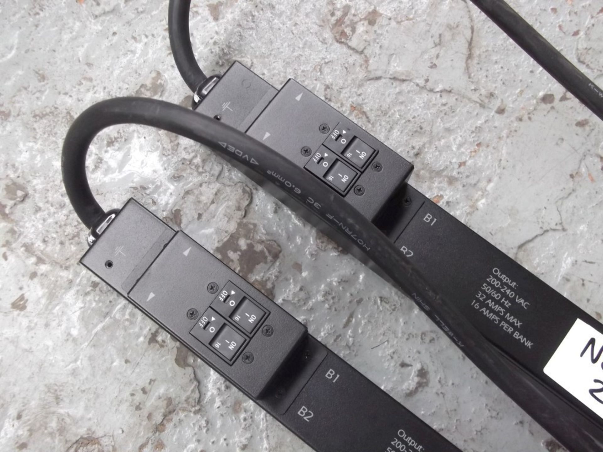 2 x APC Basic Rack PDU - Model AP7553 - Zero U, 32A, 230V, (20)C13 & (4)C19 - Features 24 Output - Image 5 of 6