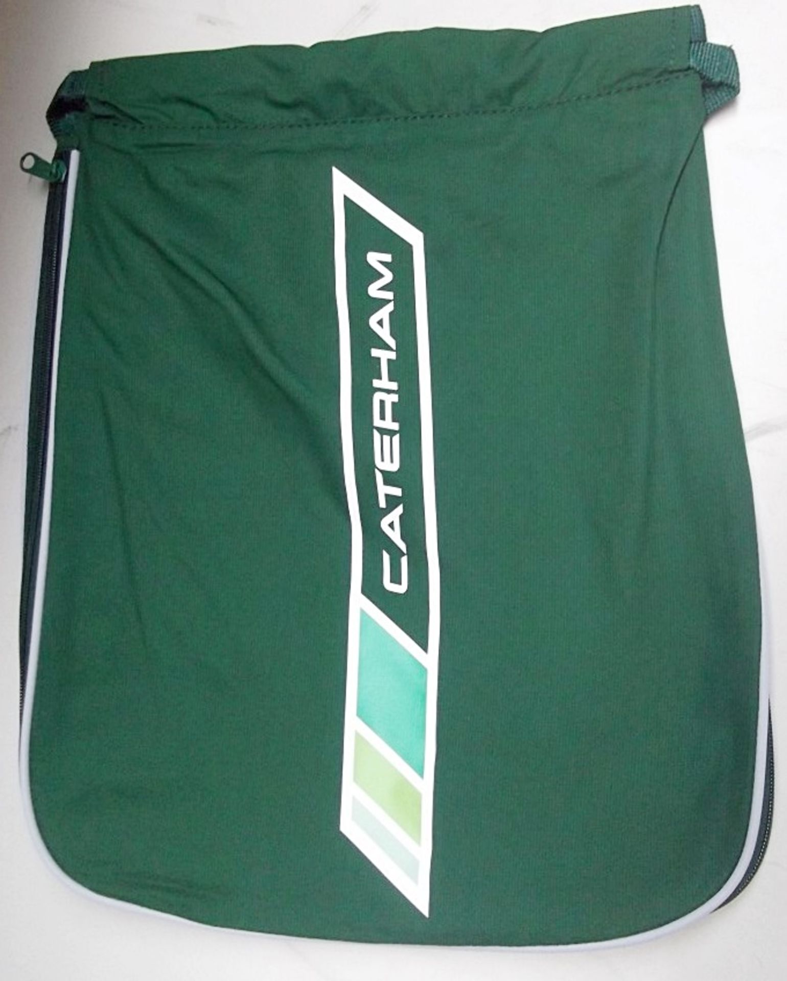 5 x CATERHAM F1 Nylon Backpacks - NEW & SEALED - Lined, With Dual Sholder Straps - CL155 - Ref: - Image 3 of 4