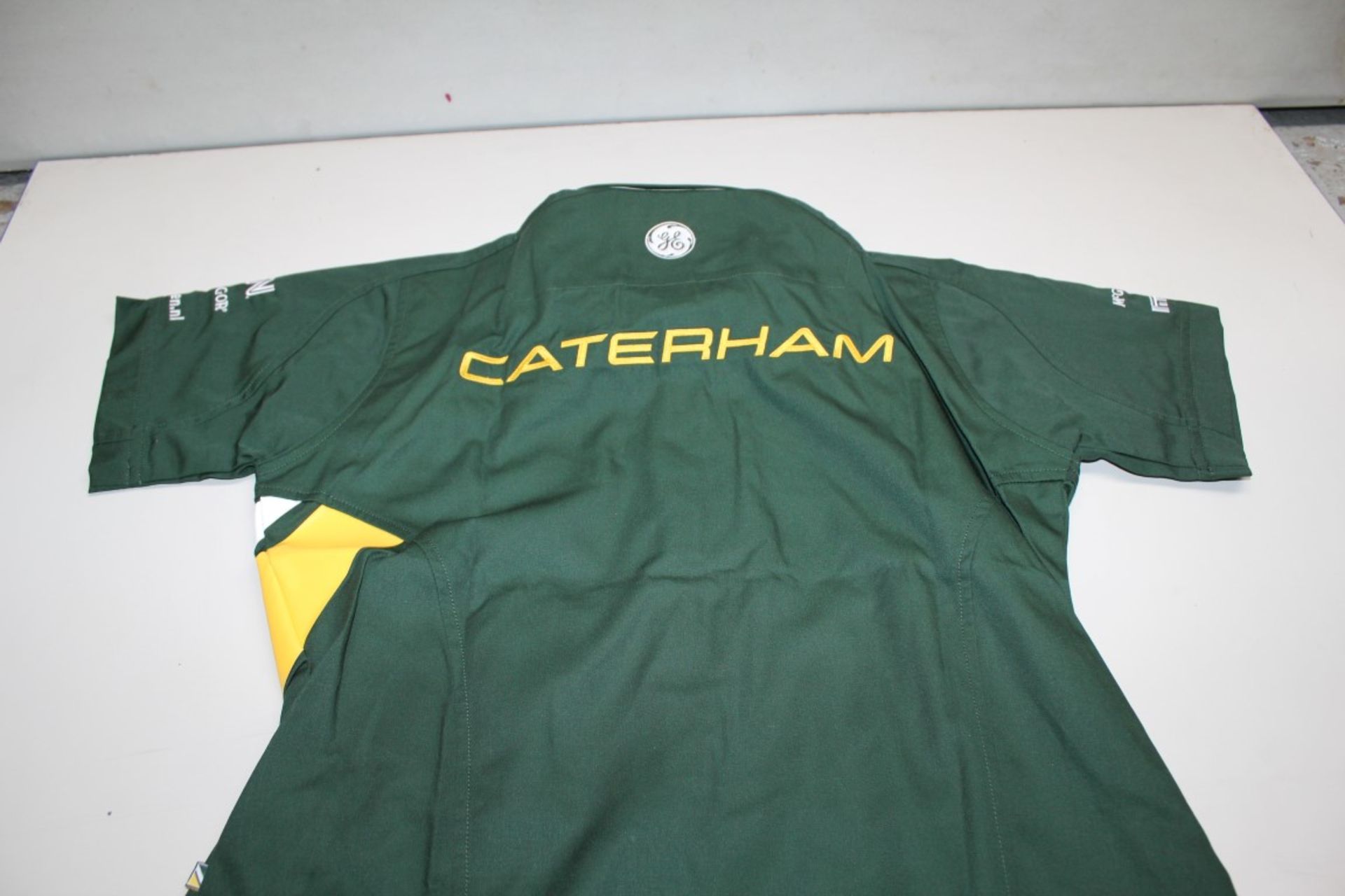 10 x CATERHAM F1 Team Engineer Race Shirts - Short Sleeved - Size: X-Large - Ref: JIM040B - - Image 3 of 3