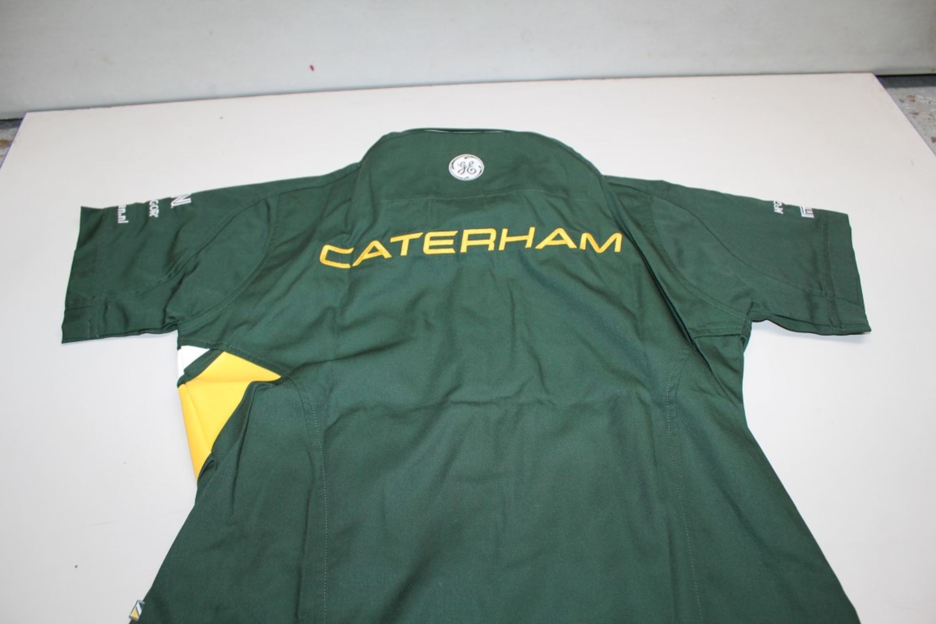 10 x CATERHAM F1 Team Engineer Race Shirts - Short Sleeved - 2 Sizes Supplied: 2 x Small & 8 x - Image 3 of 3