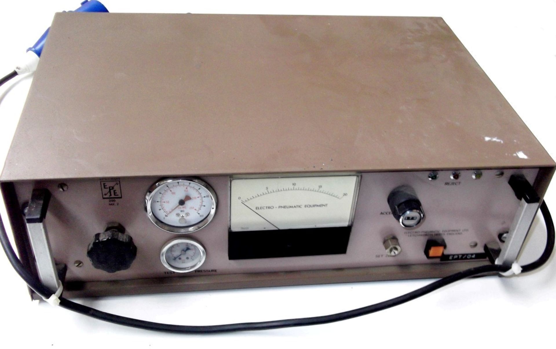 1 x Epetron EPE 200 Mk2 - REF: MIT53 - Used, Item Powers Up, No Further Tests Made - See Pictures