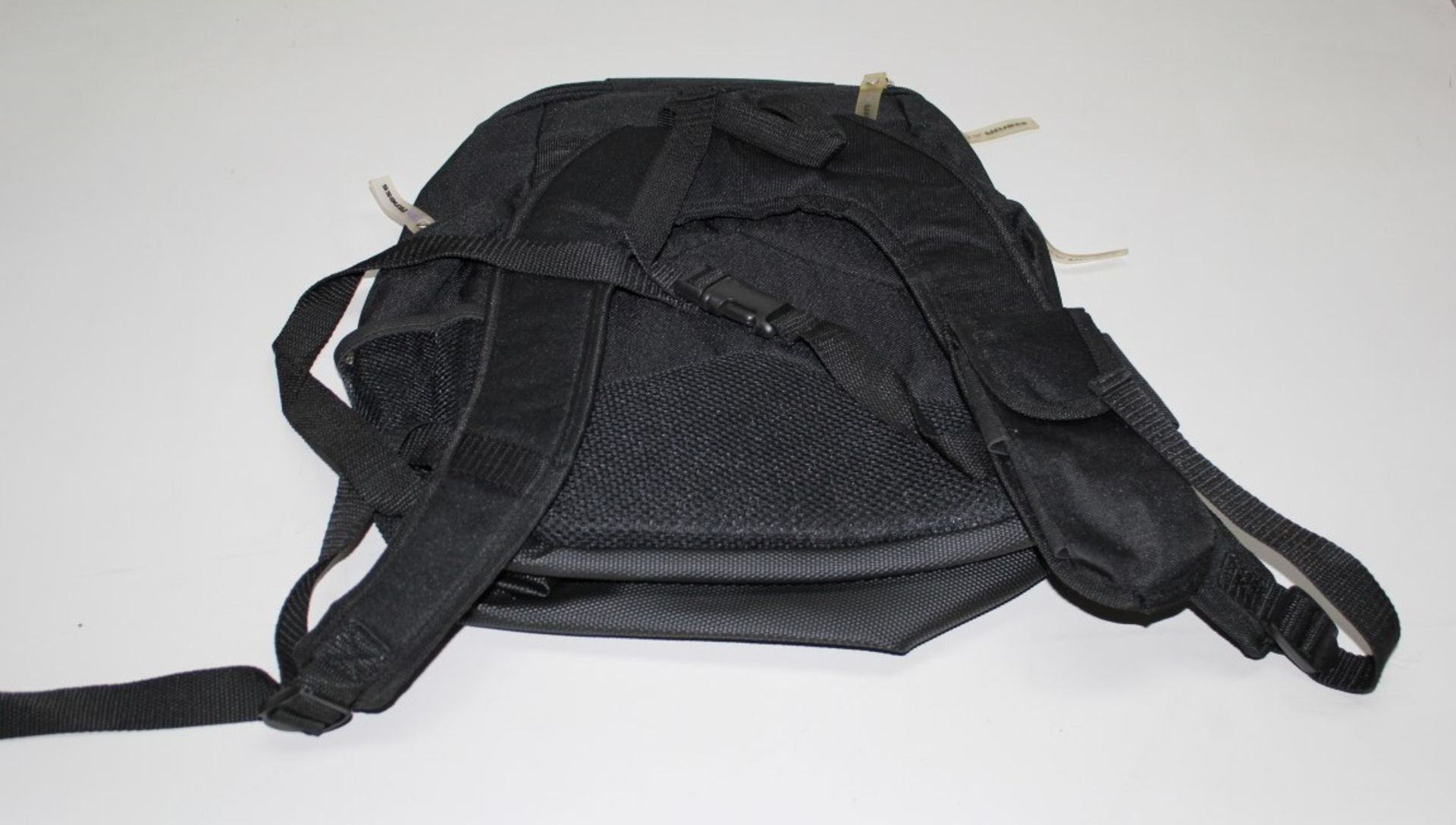 7 x LA Fitness Branded Rucksacks in Black - New - Ref: JIM042 - Location: Altrincham WA14 - New & - Image 4 of 4