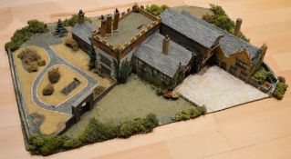 1 x Vintage 00 Gauge Train Model Railway Diorama Building - Depicting Stunning Country House Set