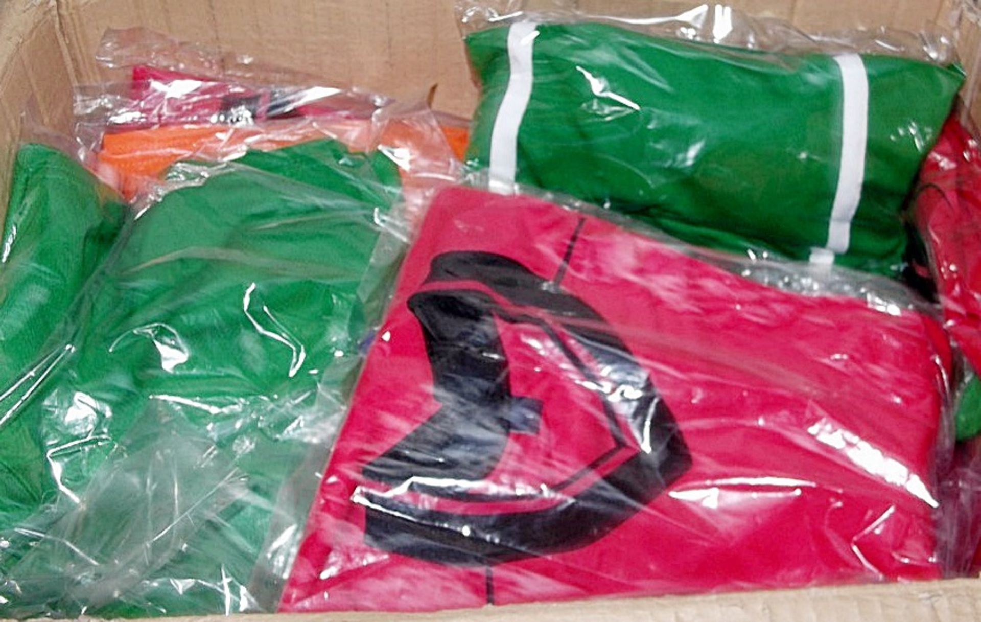 1 x Box Of Assorted Football Shirts & Shorts -  Features A Total Of 29 x Items - British Made - - Image 2 of 5