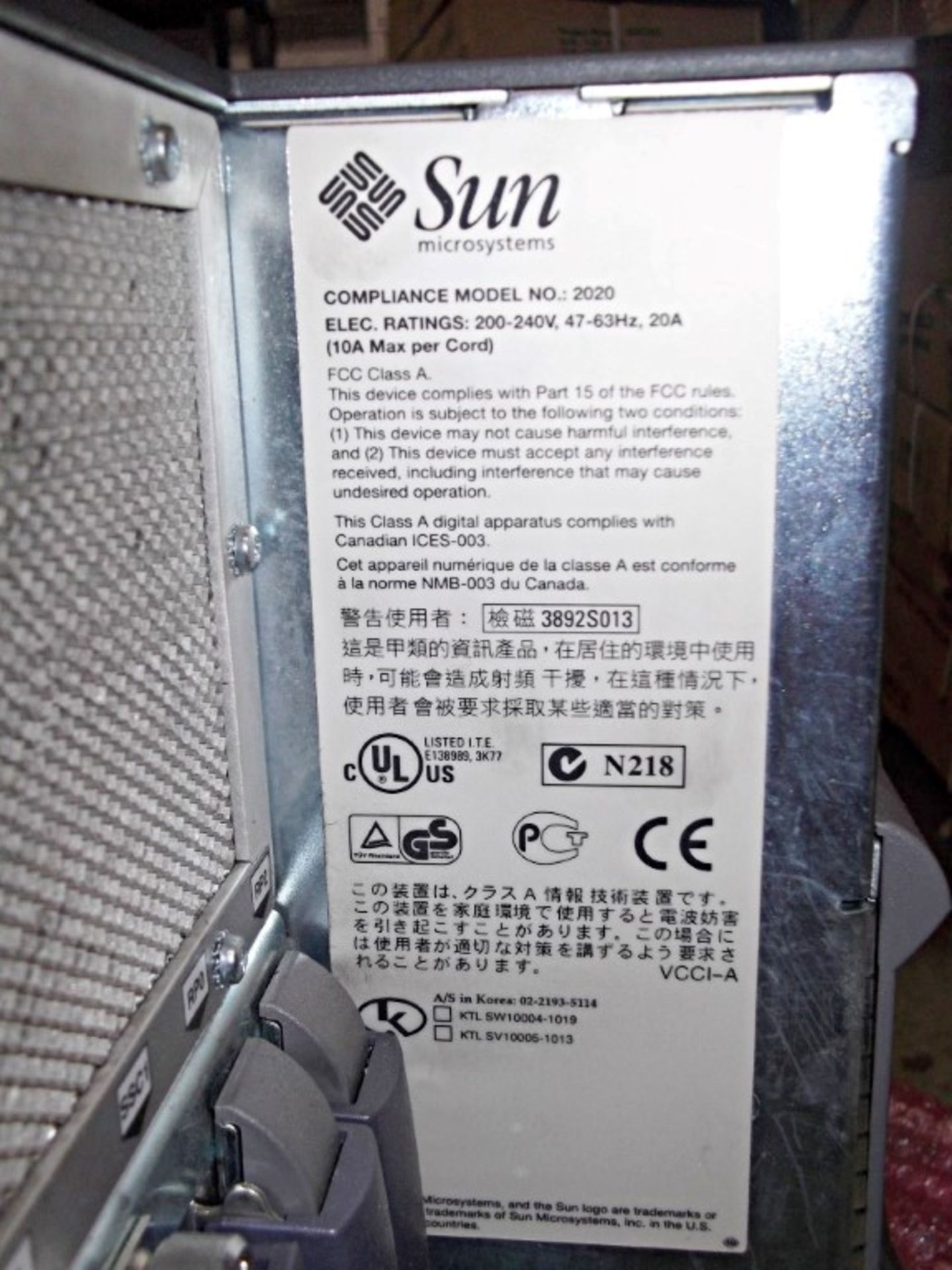 1 x Sun Microsystems Sun Fire 4800 Midframe Server - Ref NSB014 - Recently Removed From A Working - Image 6 of 8