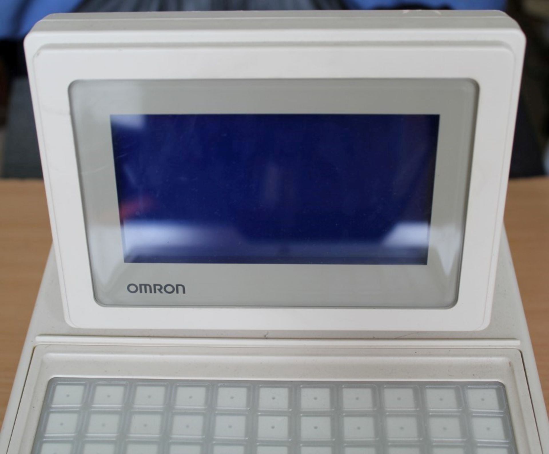 1 x Omron RS4603 Electronic EPOS Till - Unused - CL090 - Ref US BL160 - Location: Blackpool FY1 - Image 2 of 4