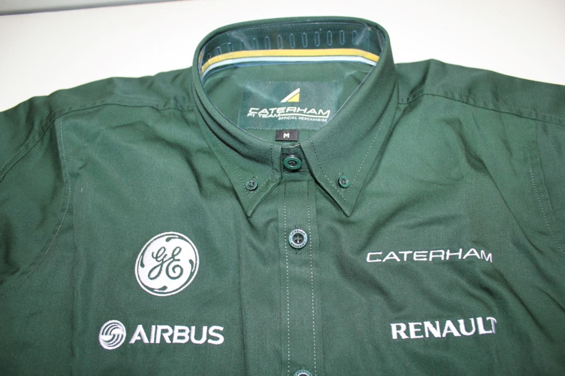 10 x CATERHAM F1 Team Engineer Race Shirts - Short Sleeved - Size: X-Large - Ref: JIM040B - - Image 2 of 3