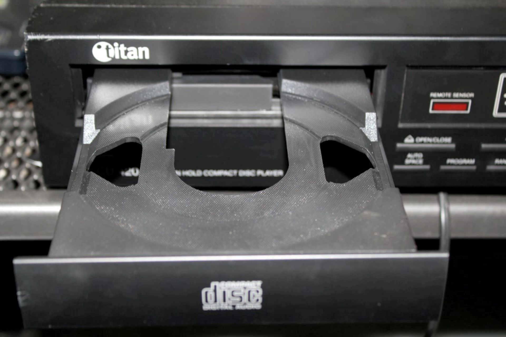 1 x TITAN Music On Hold CD Player - CD420 - Preowned, In Good Condition - UK Power Cord- Ref: - Image 4 of 5