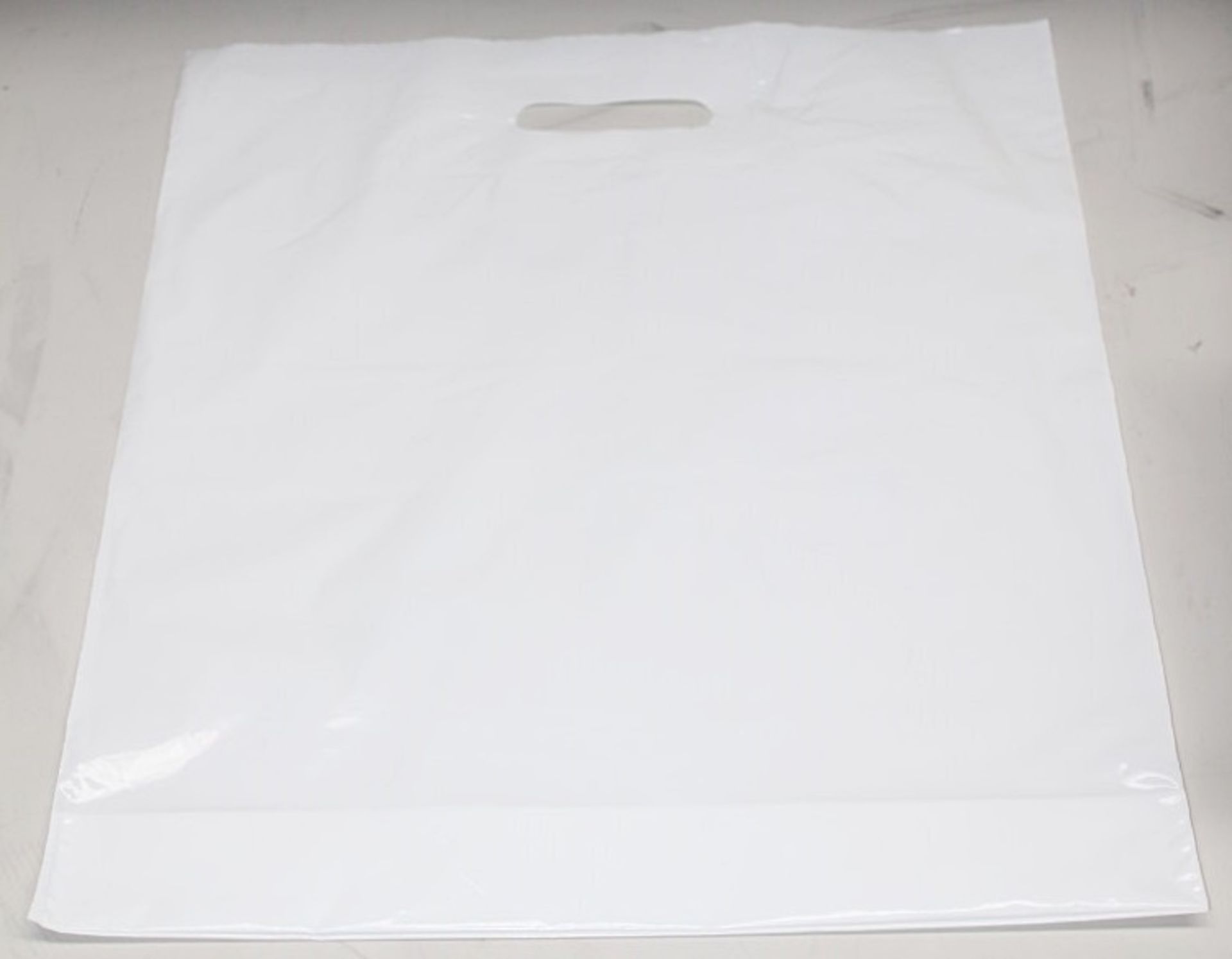 2 x Boxes Of White Carrier Bags  - A Total Of 2500 Bags - New, Unused Boxed Stock - Ref: JIM073 - - Image 3 of 6