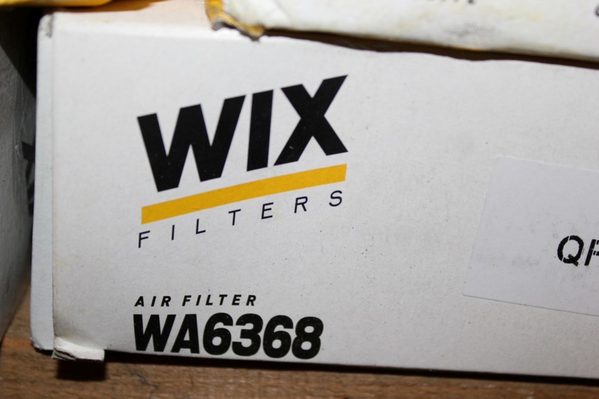 Approx 200 x Assorted "Wix" Car Air & Oil Filters – New / Unused Boxed Stock – Wix102 – CL045 – - Image 6 of 11