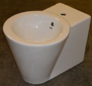 1 x Vogue Bathrooms DECO / TEFELI Single Tap Hole BIDET - Brand New and Boxed - Seat Not