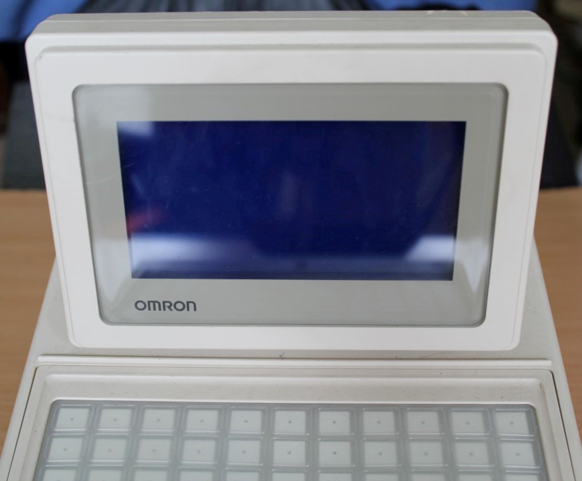 1 x Omron RS4603 Electronic EPOS Till - Unused - CL090 - Ref US BL159 - Location: Blackpool FY1 - Image 3 of 4