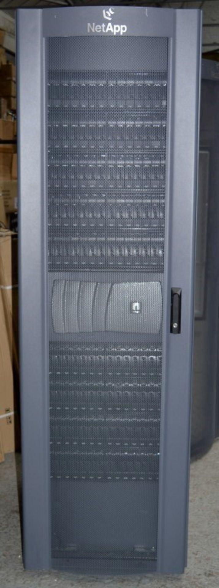 1 x Network Appliance Netapp Filer - Netapp Data Rack With 1 x FAS3140 Controller and 9 x DS14 MK2 - Image 11 of 23