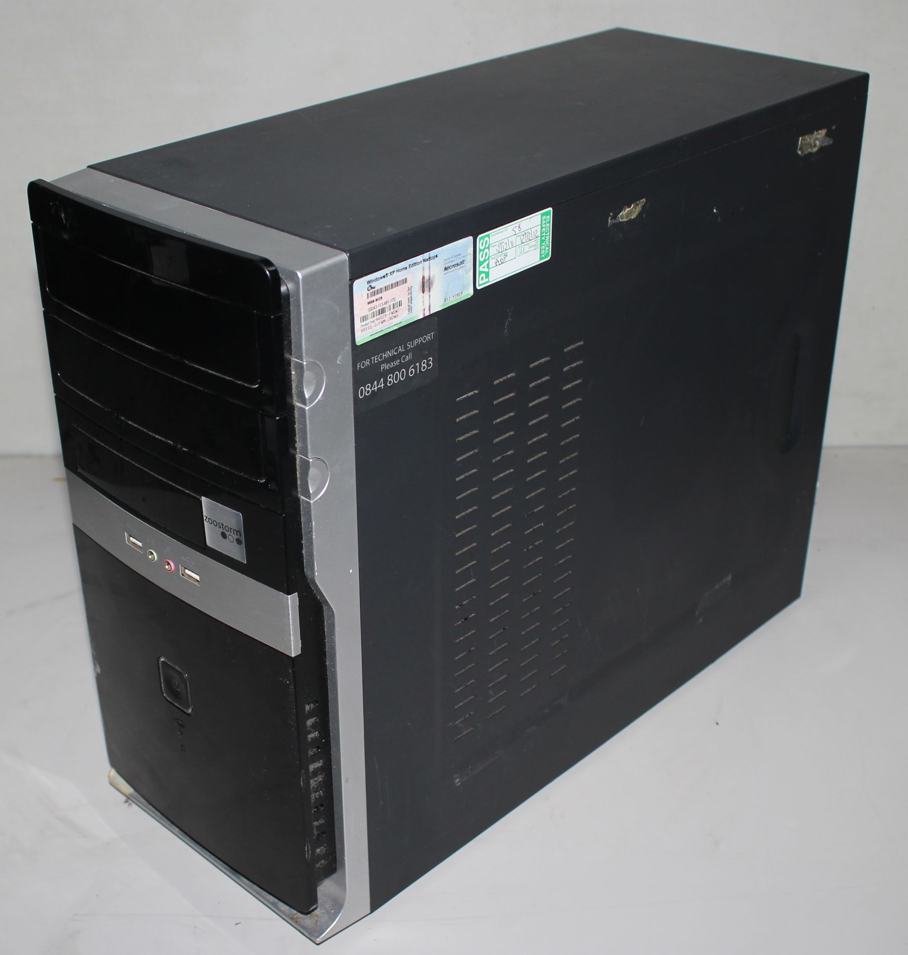 1 x Zoostorm Desktop Computer With Foxconn 45CS Mini-ITX Motherboard, Intel Atom 1.6ghz Processor,