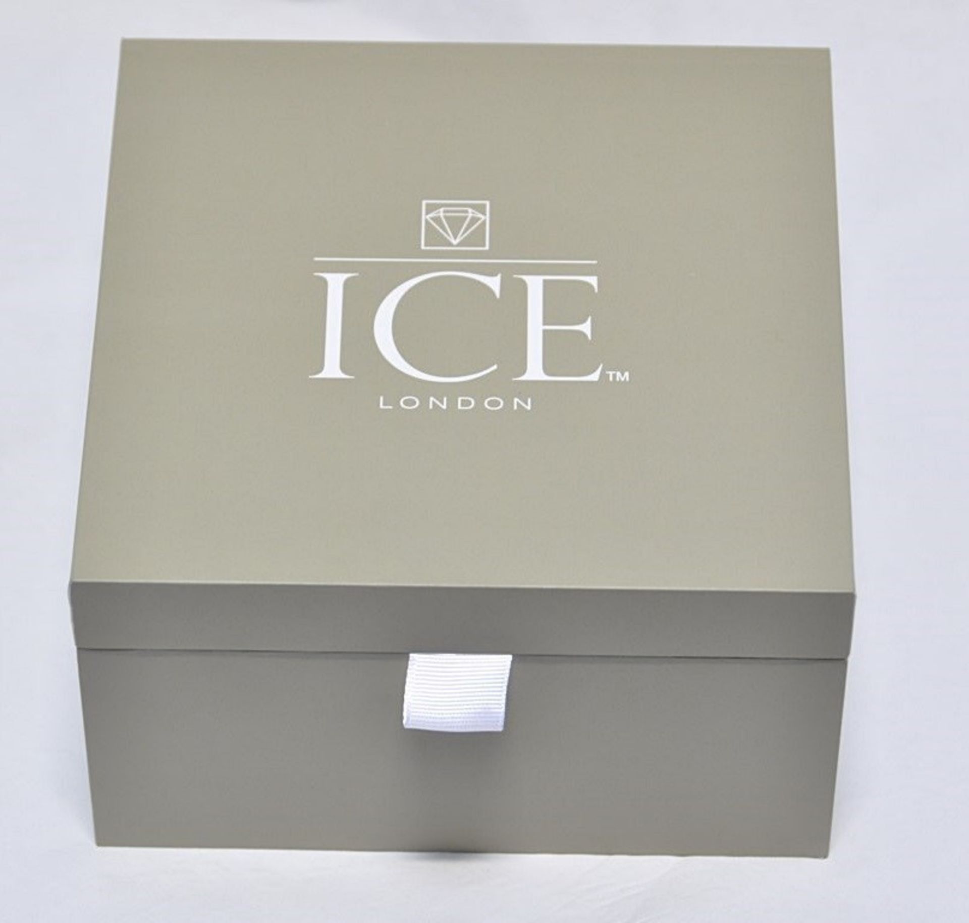 24 x Genuine Fine Leather Travel Card / Credit Card Holders by ICE London - EGW-6007-PK - Colour: - Image 5 of 6