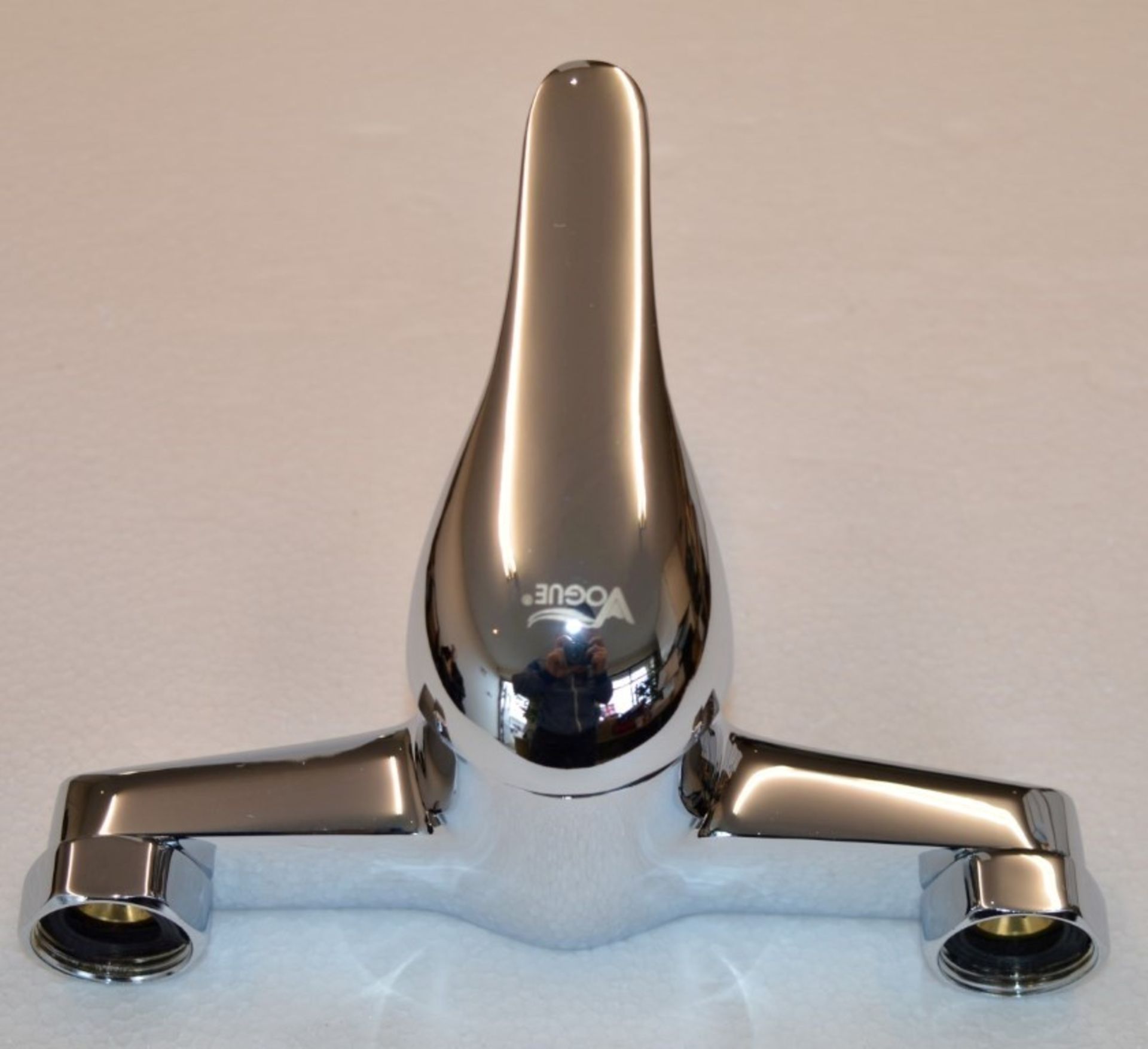 1 x Vogue Carmina Deck Mounted Bath Shower Mixer Tap - Includes Bath Mixer Tap, Shower Head and - Image 10 of 11