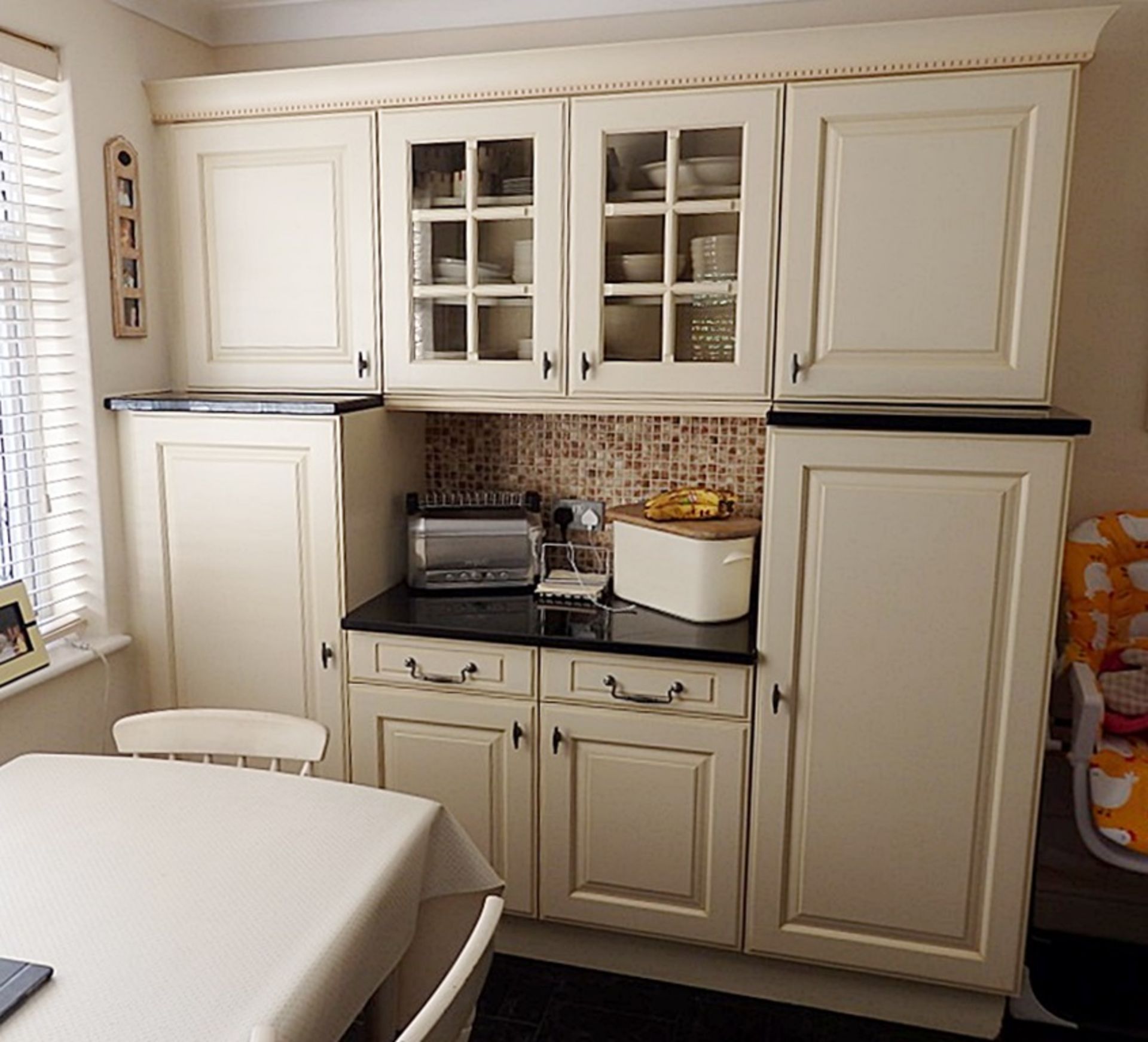 1 x Traditional Style Cream Kitchen With Luxurious Black Granite Worktops - Includes Freezer & - Image 19 of 31