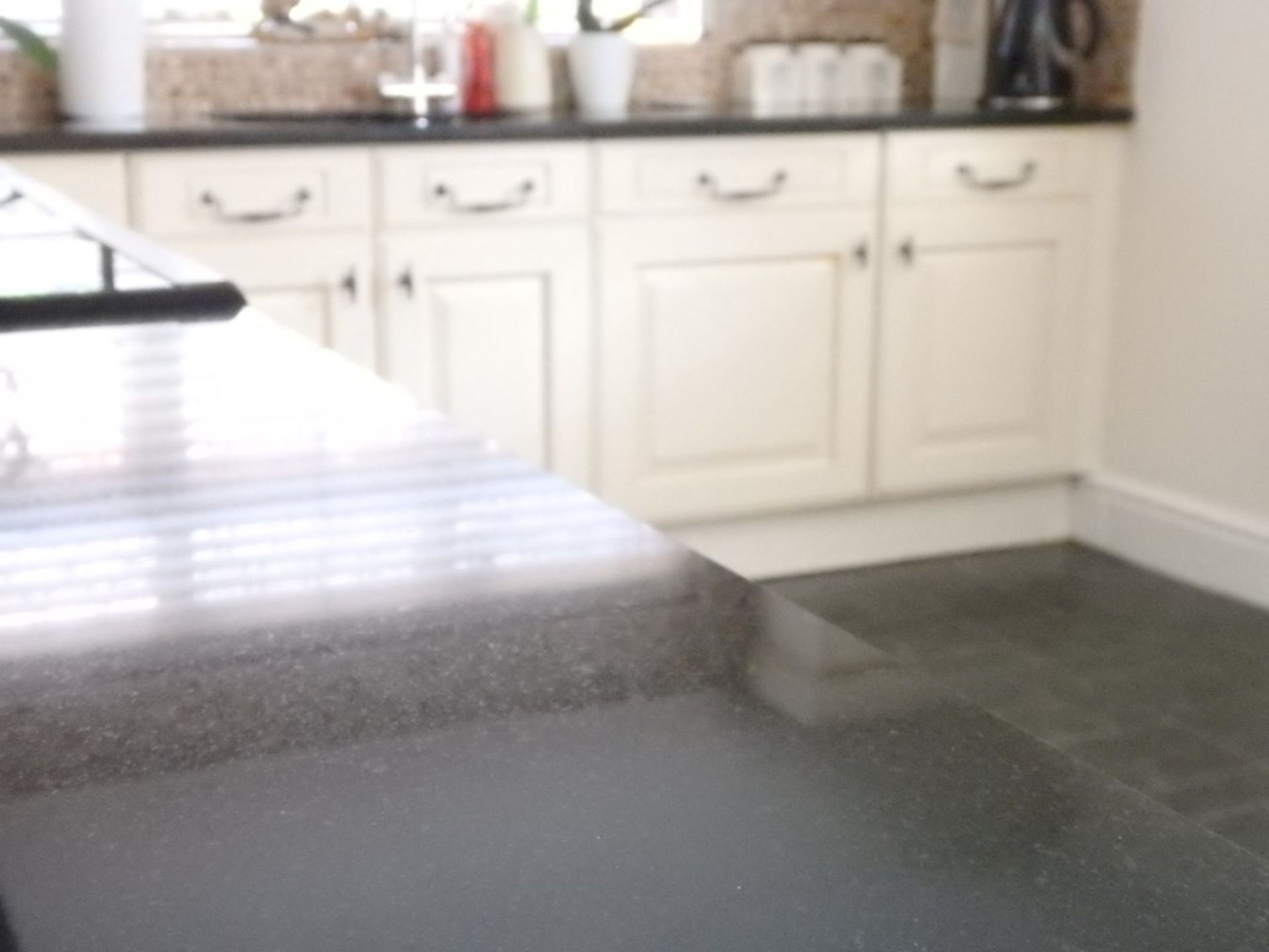 1 x Traditional Style Cream Kitchen With Luxurious Black Granite Worktops - Includes Freezer & - Image 14 of 31