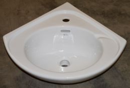 1 x Vogue Bathrooms KARIDI Single Tap Hole CORNER SINK BASIN - Brand New and Boxed - Sleek Modern