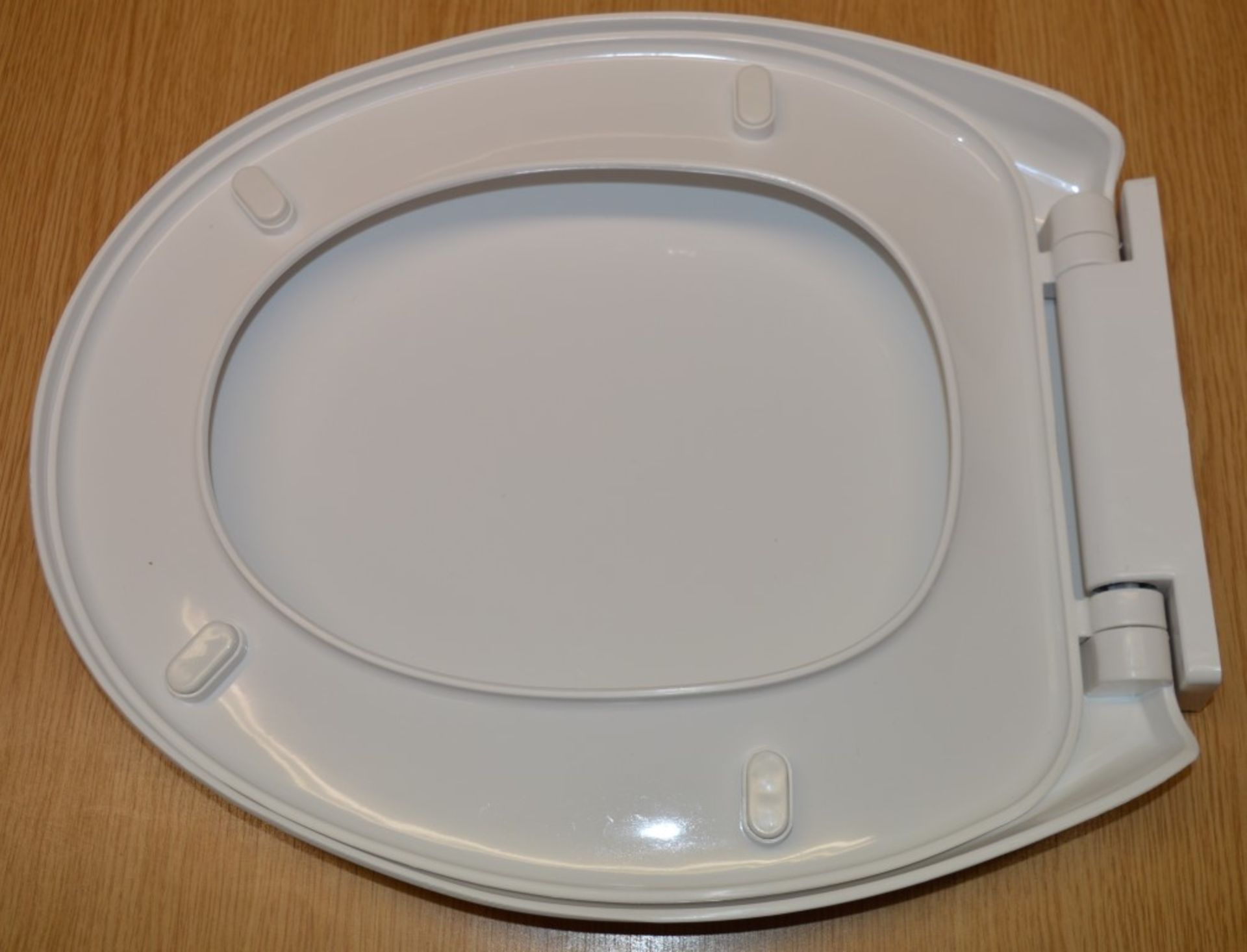 6 x Soft Close COMFORT Toilet Seats - Brand New Boxed Stock - CL034 - Ideal For Resale - Vogue - Image 4 of 7