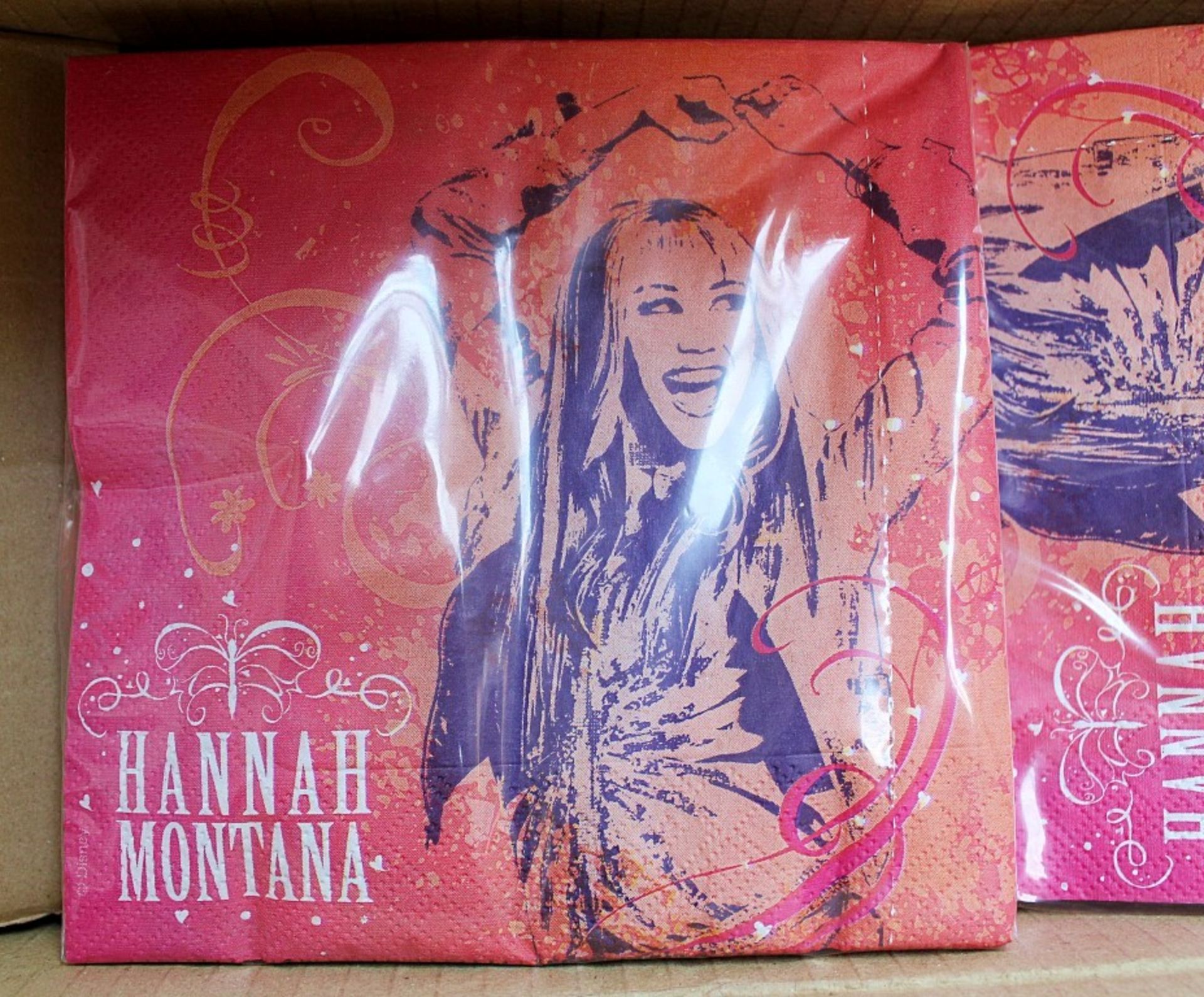 **PALLET LOT** 81 x Boxes Of Disneys Hanna Montanna (Miley Cyrus) Partyware - Lot Includes 66 x - Image 2 of 8