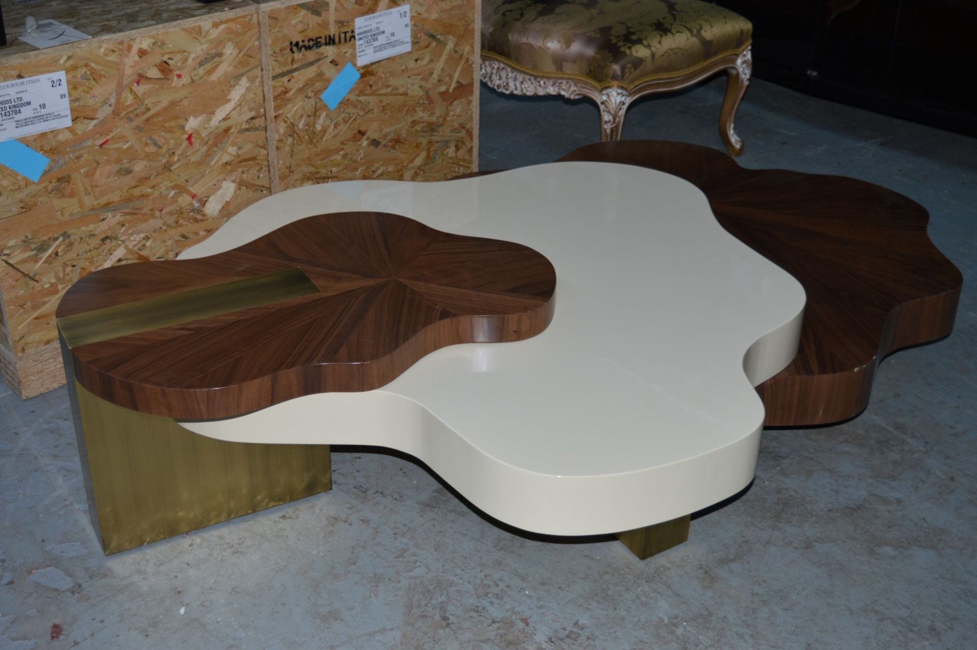 1 x Ginger & Jagger Nenhuphar Coffee Table - Urbanmint Design - Eye Catching Design - Walnut and - Image 7 of 15