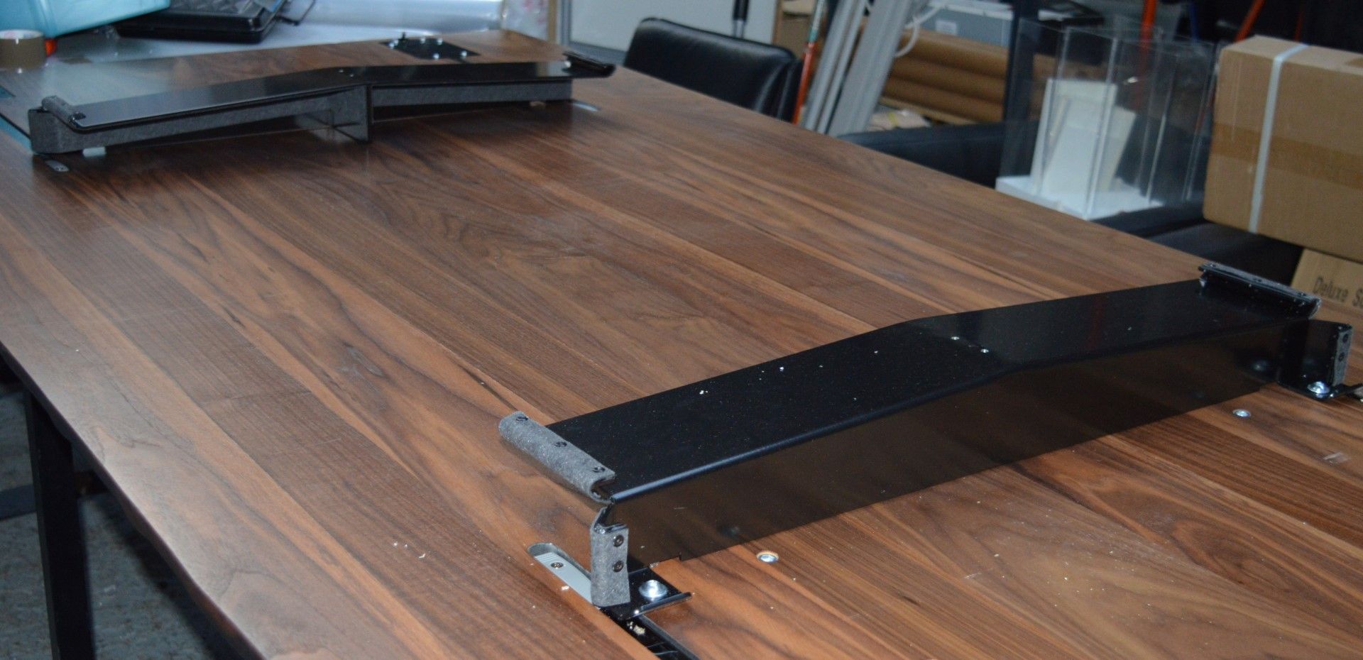 1 x Cattelan Ikon Drive Table Top - Base Not Included - 240x120cm - Ref: 3511316 - CL087 - Location: - Image 8 of 27