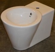 1 x Vogue Bathrooms DECO / TEFELI Single Tap Hole BIDET - Brand New and Boxed - Seat Not