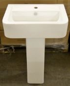 1 x Vogue Bathrooms OPTIONS Single Tap Hole SINK BASIN With Pedestal - 580mm Width - Brand New Boxed