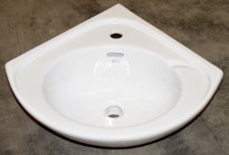 1 x Vogue Bathrooms KARIDI Single Tap Hole CORNER SINK BASIN - Brand New and Boxed - Sleek Modern