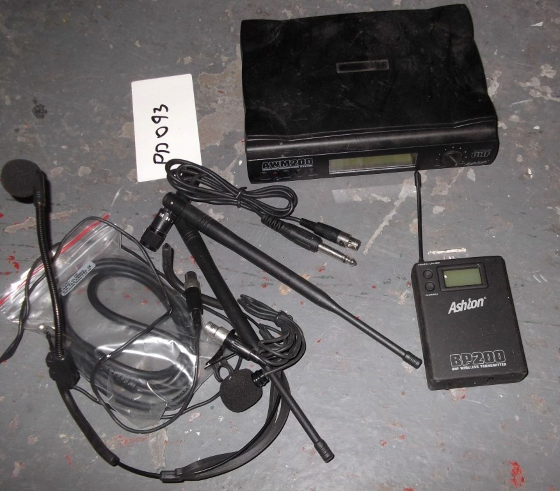 1 x Wireless Head Mic System - Pre-owned, One Previous Professional Owner - Transmitter Receiver,