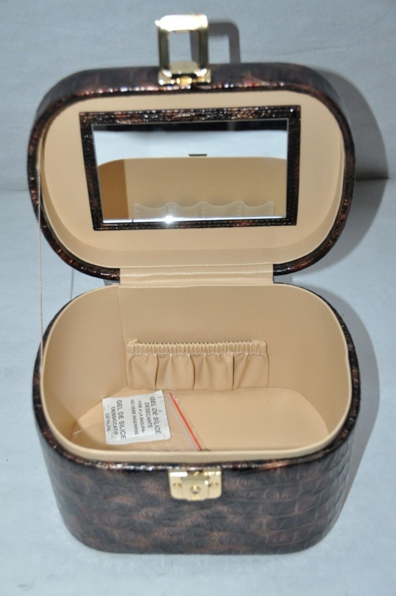 1 x "AB Collezioni" Italian Genuine Leather-Bound Luxury VANITY BOX (SY3897) - Ref LT090 - - Image 3 of 4