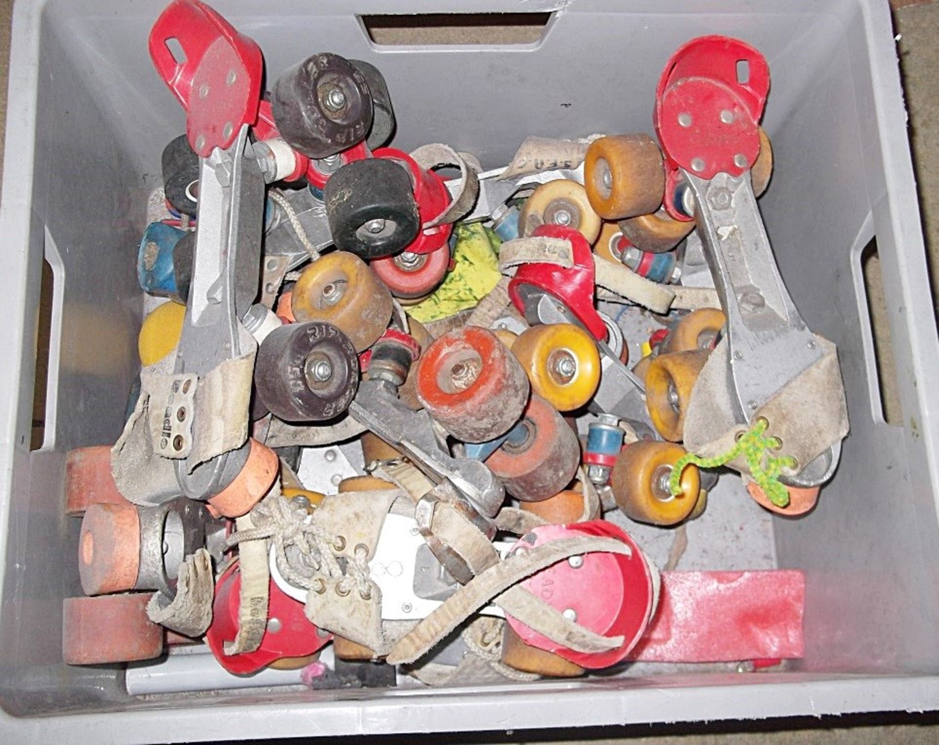 6 x Pairs Of "Beadle" Roller Skates - Vintage / Retro Goods - Various Sizes - Sold As Shown - - Image 4 of 4