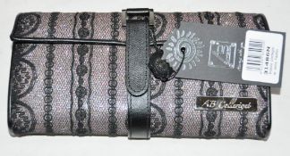 1 x "AB Collezioni" Italian Luxury Travel Wallet (31486N) - Ref LT092 – Includes Additional Travel