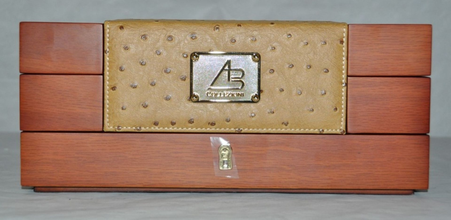 1 x "AB Collezioni" Italian Luxury Jewellery Box (WC112W) - Ref LT112  – Made From Cherry Wood - - Image 4 of 6