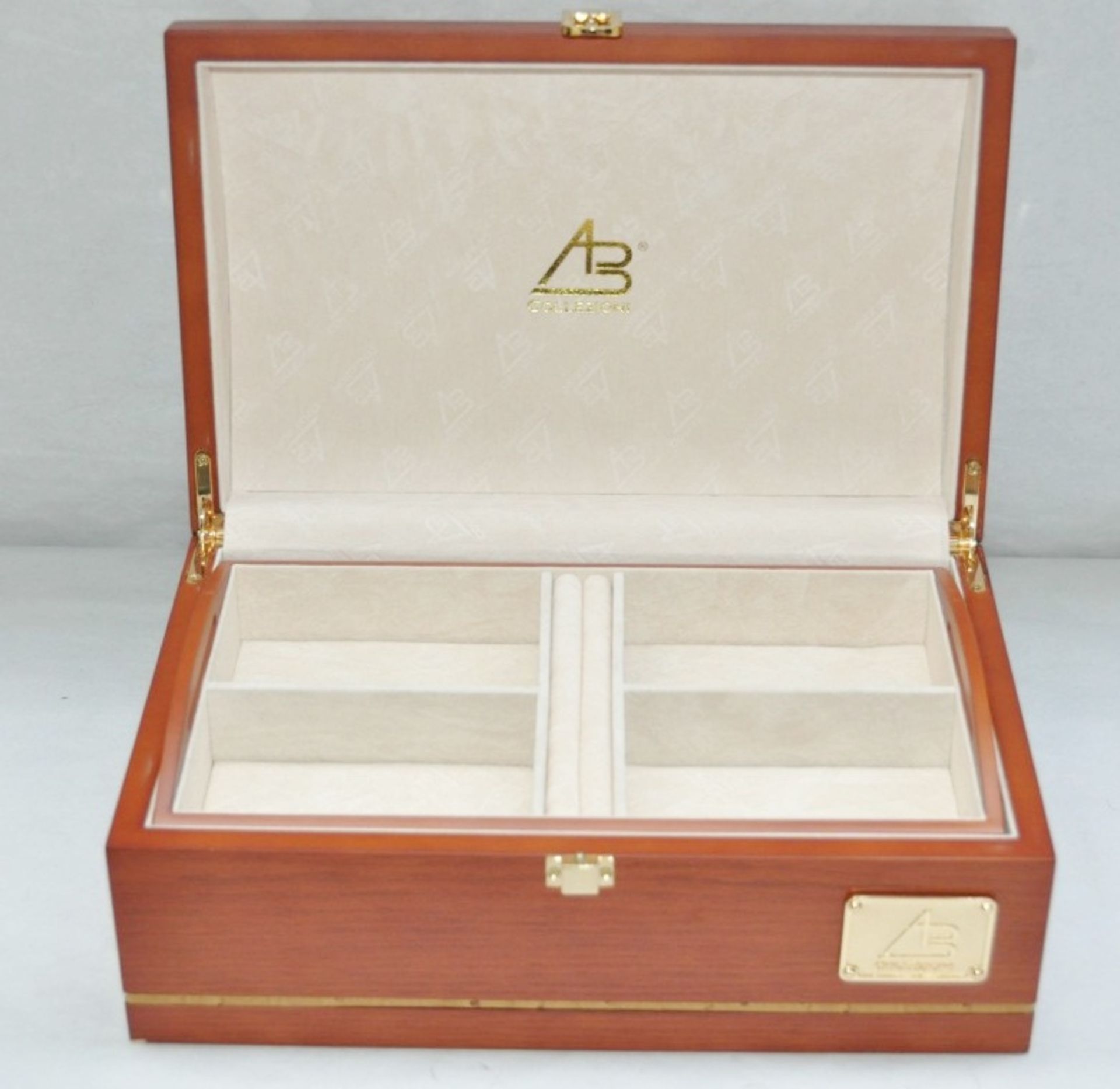 1 x "AB Collezioni" Italian Genuine Leather-Topped Luxury Jewellery Box (WC119W) - Ref LT071 – - Image 4 of 8