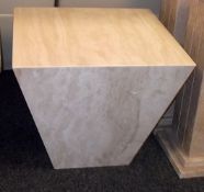 1 x ACTONA Marble Sofa-shaped Lamp Table - Ex Display Stock – Dimensions: W60x D60 x H50cm - Ref: