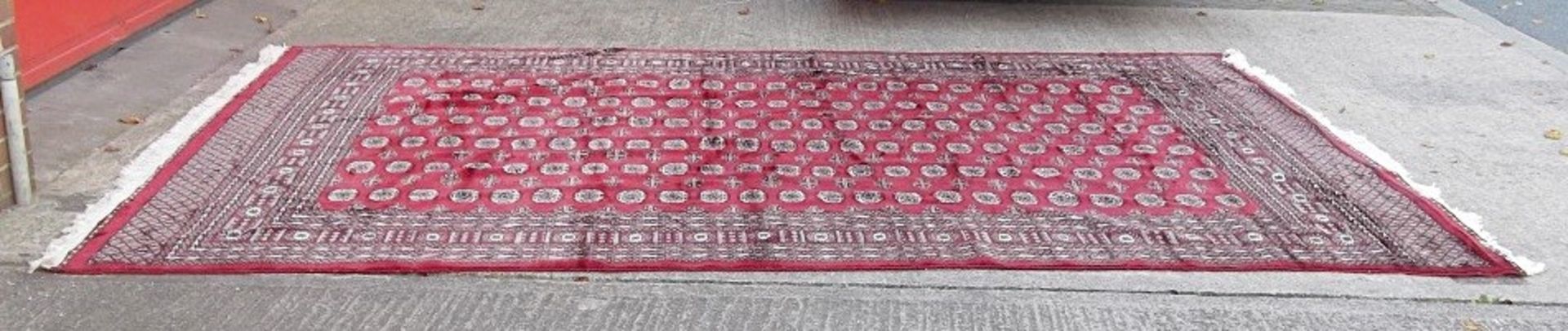 1 x Large Living Room Rug - 380 x 279cm - Originally Purchased In America - Excellent, Clean - Image 6 of 8