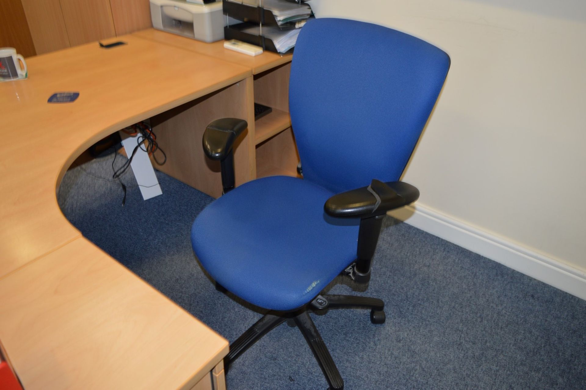 1 x Office Furniture Set Including Office Desk, Swivel Chair and Two Pedestal Units - Beech Finish - - Image 3 of 6