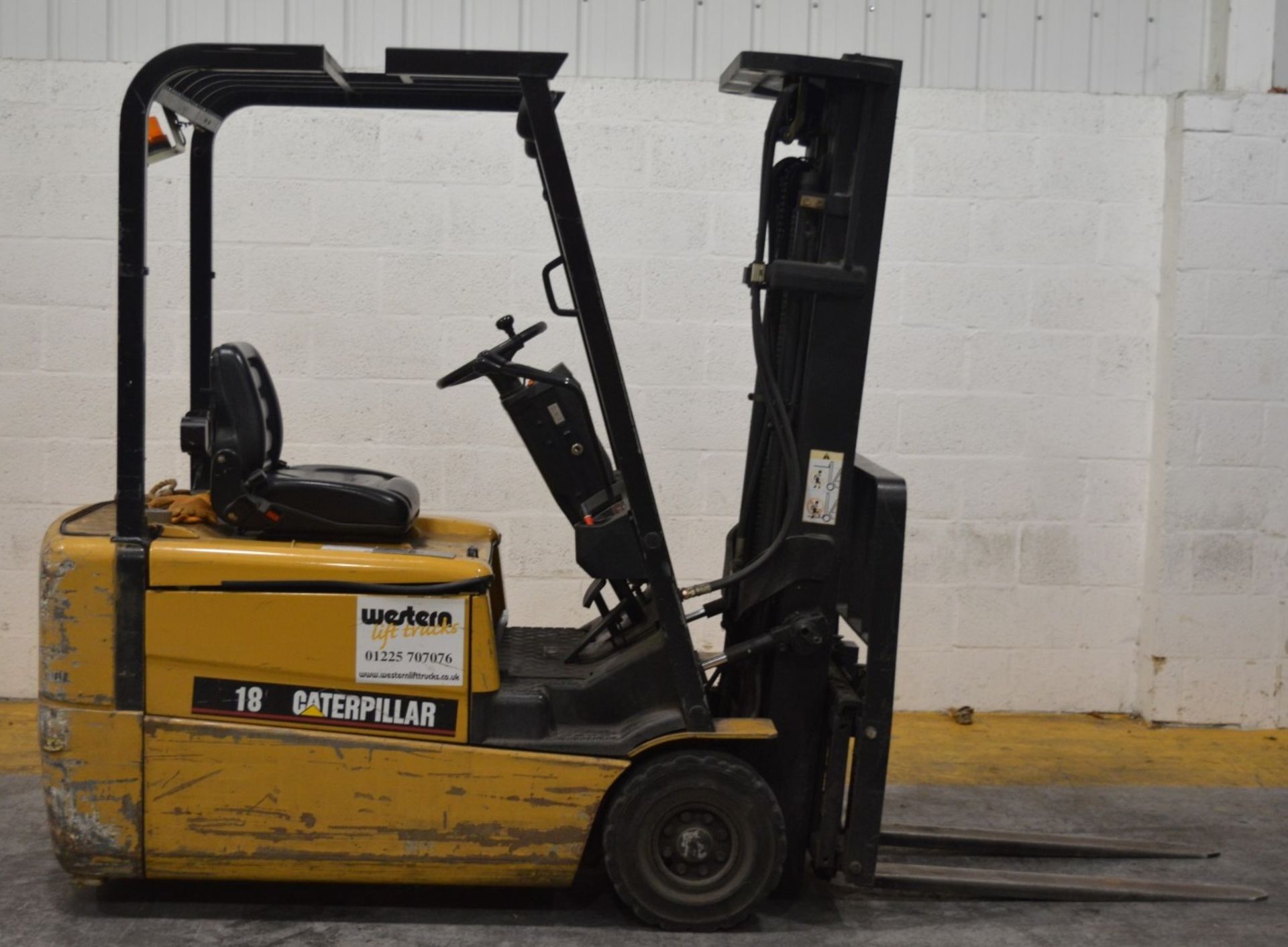 1 x Caterpillar Electric Counter Balance Forklift Truck - Model EP18KT - 1800kg Basic Capacity - - Image 2 of 14