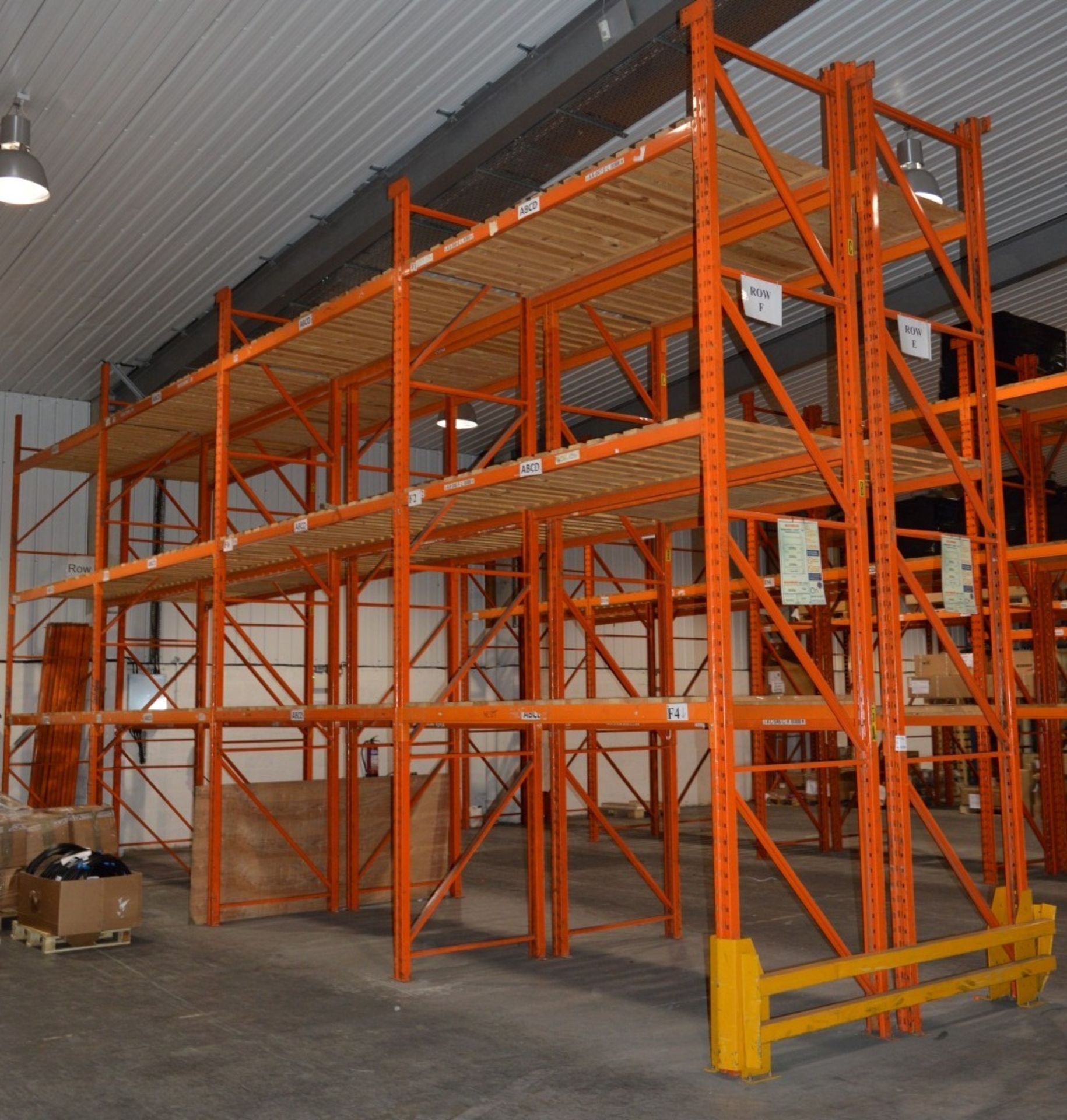 8 x Bays of Warehouse PALLET RACKING - Lot Includes 110 x Uprights, 56 x Crossbeams, 1 x