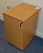 1 x Three Drawer Office Pedestal Drawer Unit With Key - Modern Oak Finish - CL300 - Ref S121 - H73 x