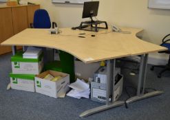 1 x Tripod Office Workstation Desk - Suitable For 3 Users - Includes Three Premium Quality