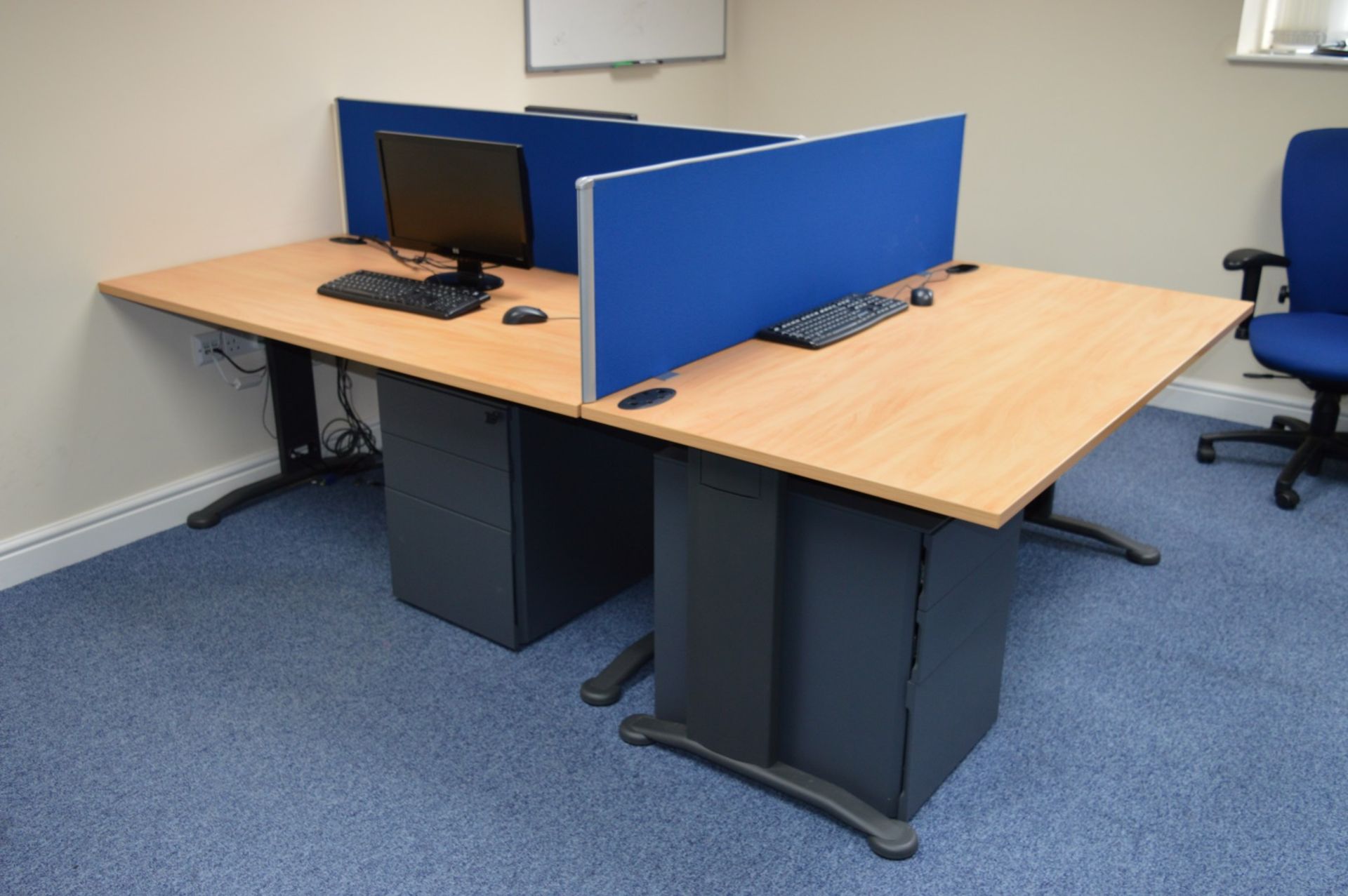 1 x Tripod Office Workstation Desk With Chairs - Suitable For 3 Users - Includes Three Premium - Image 3 of 11