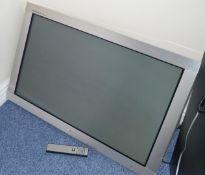 1 x LG 42 Inch Flatron Plasma Monitor Screen - Includes Wall Bracket and Remote Control - CL300 - NO