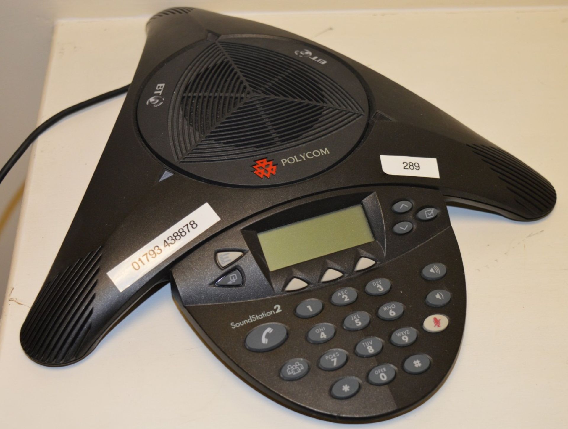 1 x Polycom Soundstation 2 LCD Conference Phone - Model 2201-1600-01 - Features 3 Cardioid