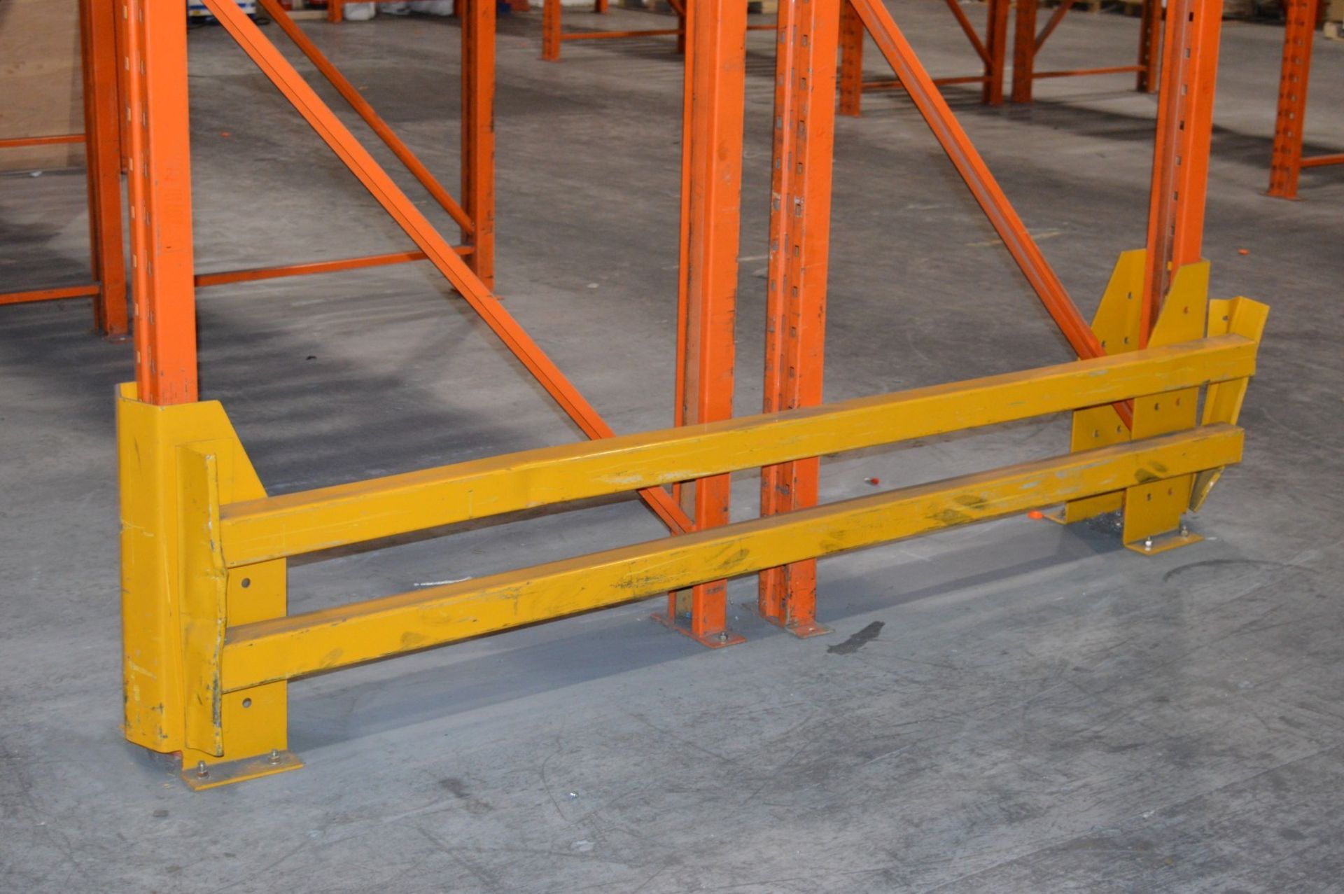 8 x Bays of Warehouse PALLET RACKING - Lot Includes 110 x Uprights, 56 x Crossbeams, 1 x - Image 4 of 9