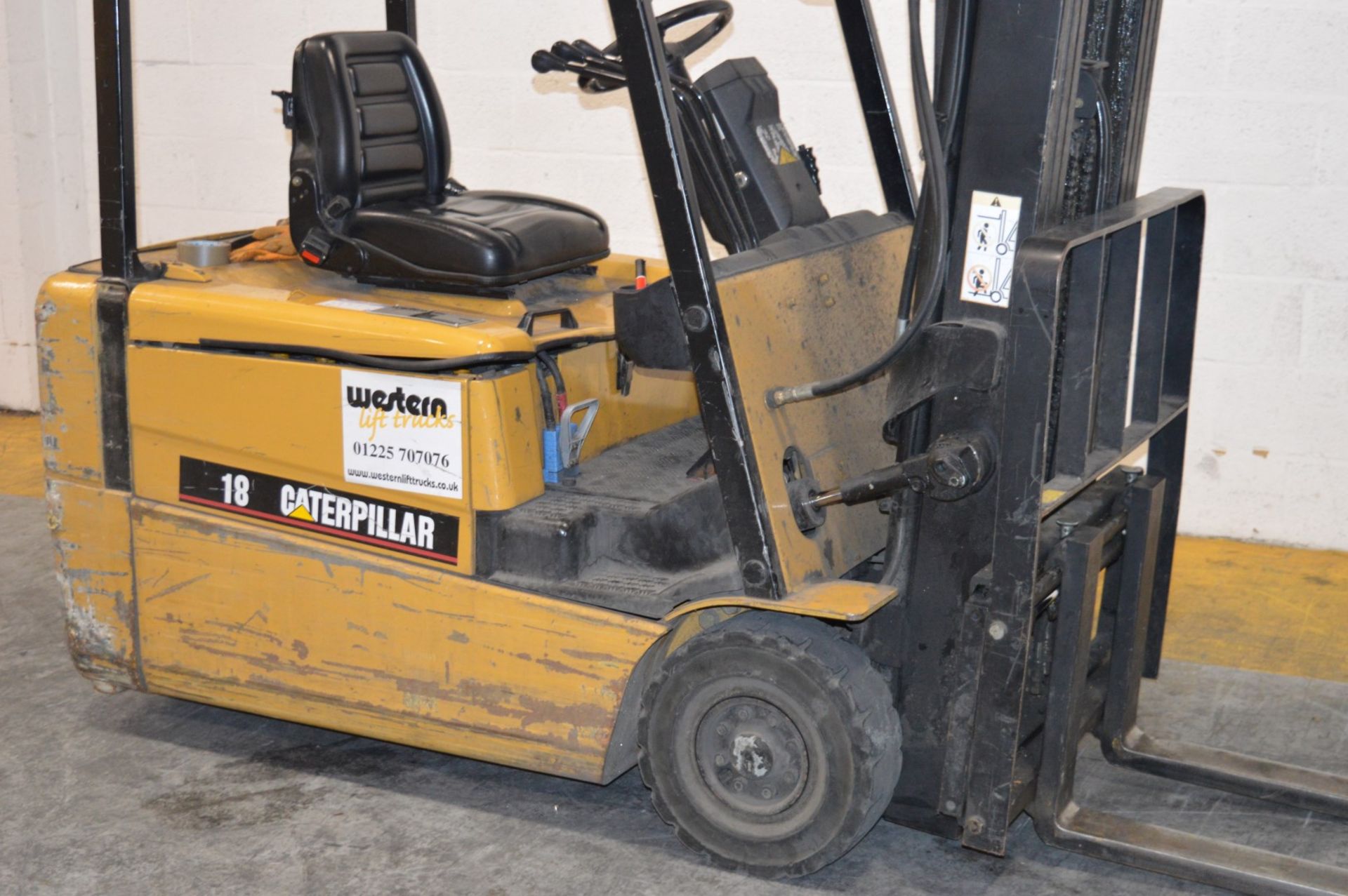 1 x Caterpillar Electric Counter Balance Forklift Truck - Model EP18KT - 1800kg Basic Capacity - - Image 9 of 14