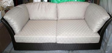 1 x FENDI Amore Sofa (D2) - Ref: 4517959 - CL087 - Good Condition - Location: Altrincham WA14 -