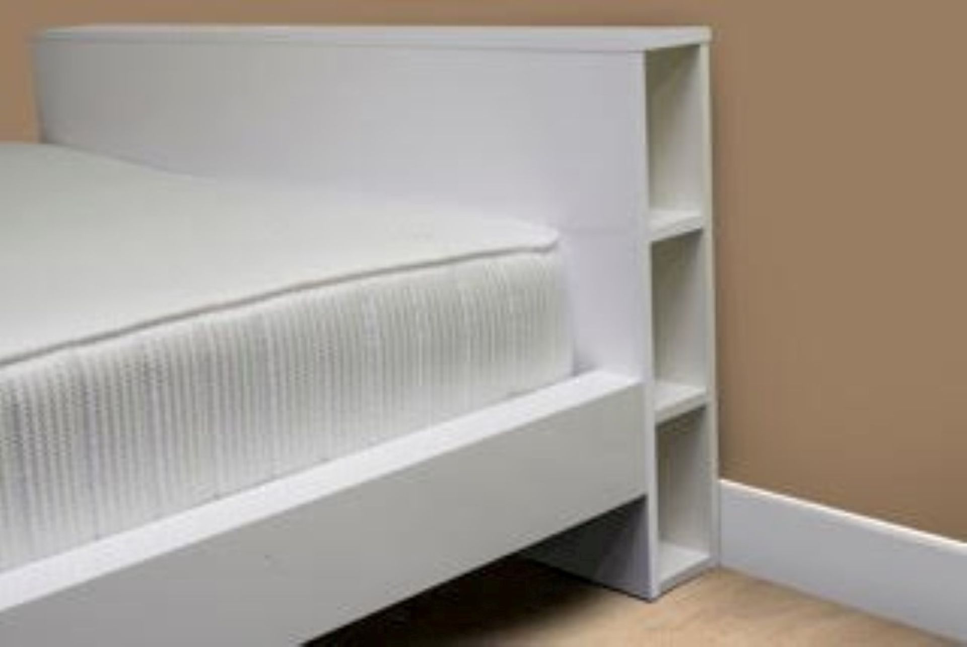 Tenzo Scala Designer 4ft6” Double Bed With Storage Headboard - White Gloss & Chrome - Brand New & - Image 4 of 5